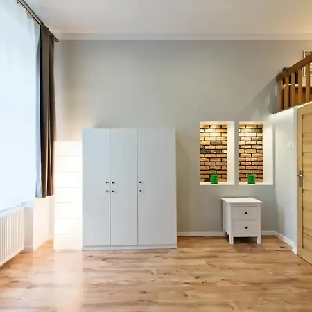 アパート 2-bedroom - 51 Dietla Street クラクフ