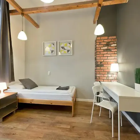 2-bedroom - 51 Dietla Street Apartmán *